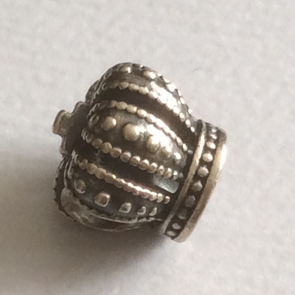 Pandora crown charm - Picture 3 of 6